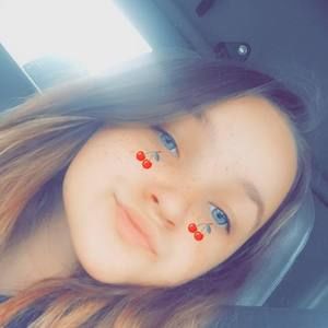 Meet your Posher, Kayla